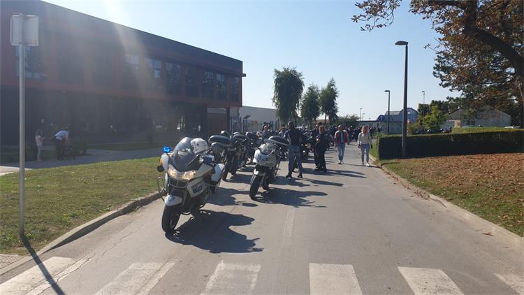 Slika /PU_KK/Vijesti/2021/09/sigurno.motor.6.jpg