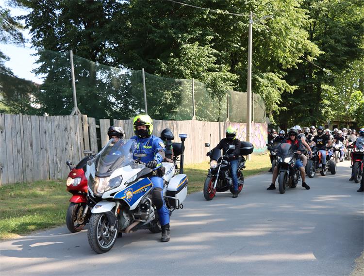 Slika /PU_KK/Vijesti/2025/06/Info.tocka.moto.1.JPG
