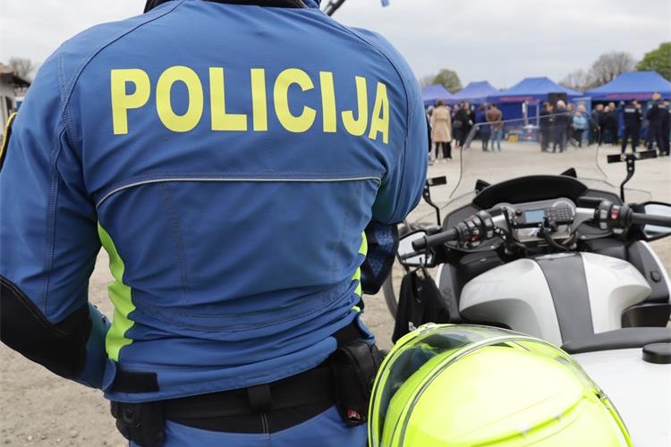 Slika /ikone/Motociklist.JPG