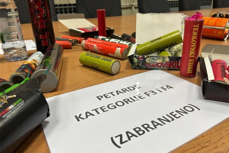 Slika /ikone/pirotehnika.jpeg