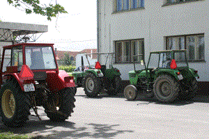 Slika PU_KK/Vijesti/2013/06/traktori.1.300.gif