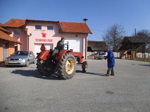 Slika PU_KK/Vijesti/2015/03/traktor.1.jpg